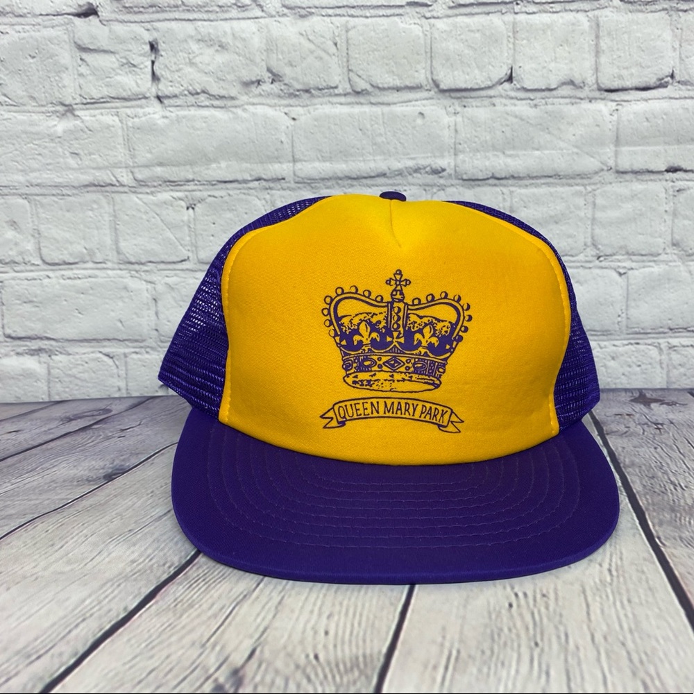 Vintage Queen Mary Park Trucker Hat Cap Snapback Purple Mesh Wilson M/L